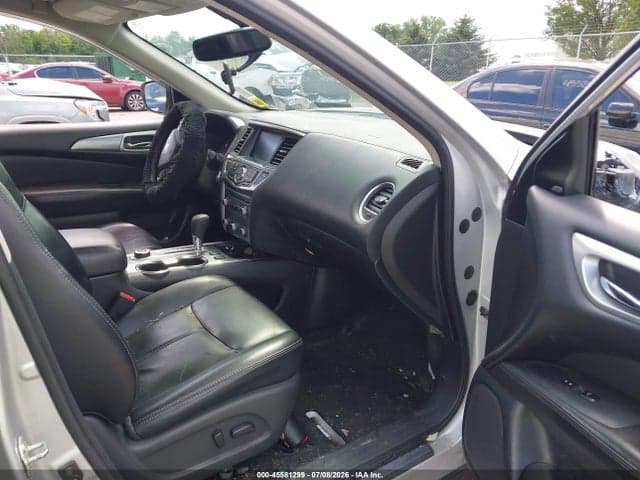 2019 NISSAN PATHFINDER SL 5