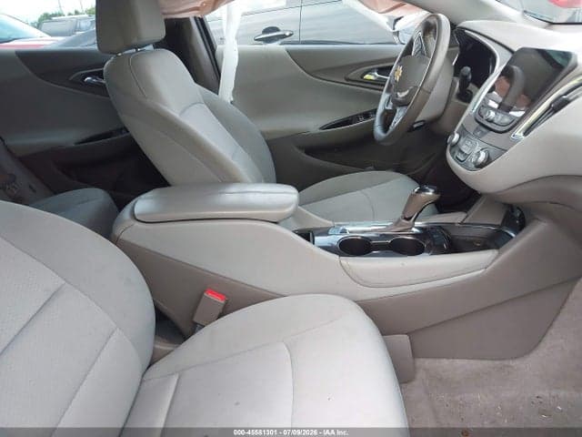 2017 CHEVROLET MALIBU 1LT 5
