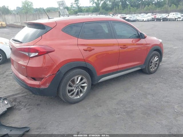 2017 HYUNDAI TUCSON SE 4