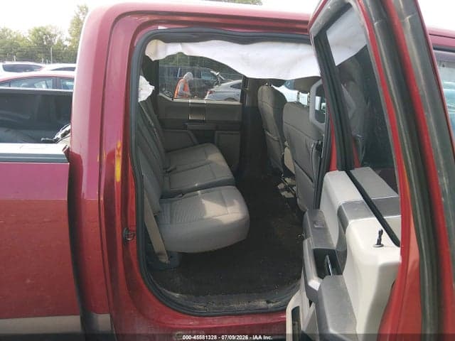 2017 FORD F-150 XLT 8