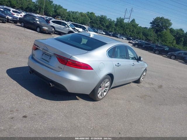 2017 JAGUAR XF 35T PREMIUM 4
