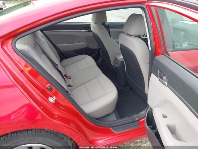 2020 HYUNDAI ELANTRA SE 8
