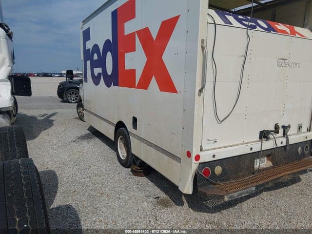 2023 FORD E-450 CUTAWAY 3