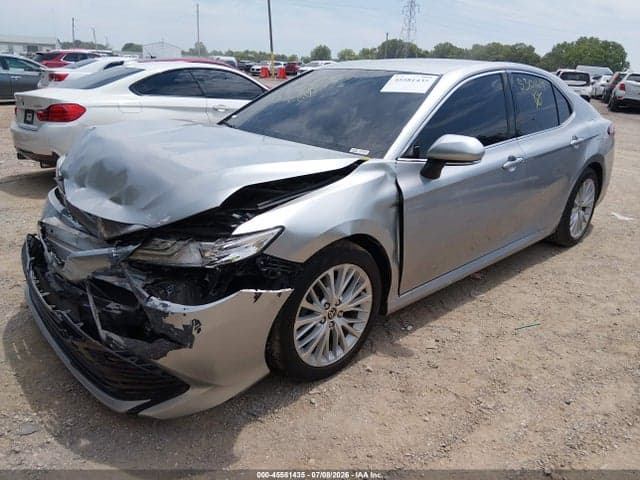2020 TOYOTA CAMRY HYBRID XLE 2