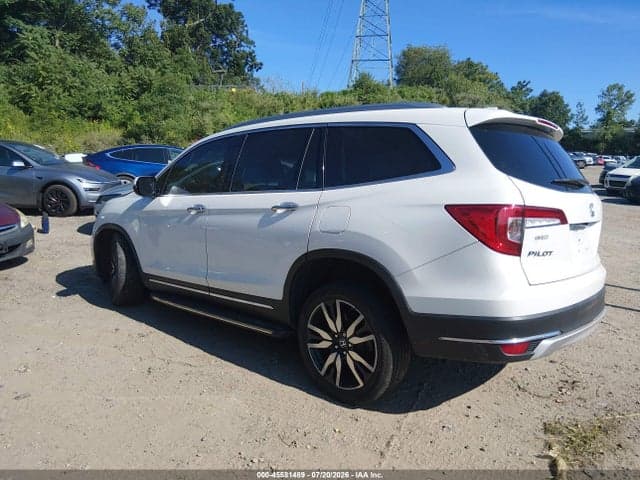 2021 HONDA PILOT AWD TOURING 8 PASSENGER 3