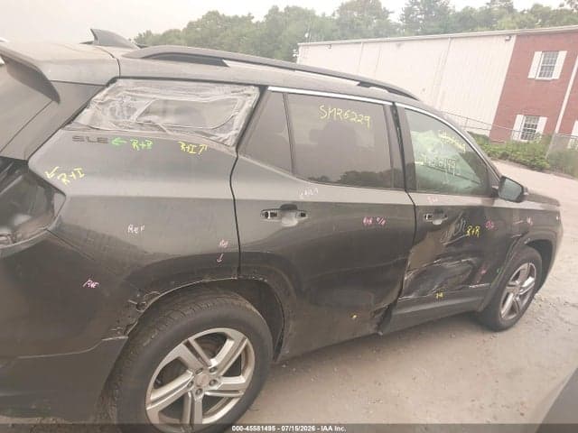 2018 GMC TERRAIN SLE 13