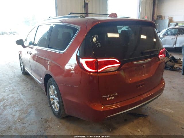 2018 CHRYSLER PACIFICA TOURING L PLUS 3