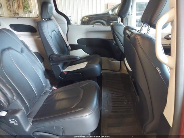 2018 CHRYSLER PACIFICA TOURING L PLUS 8