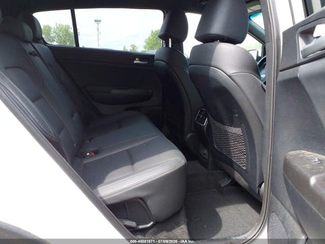 2020 KIA SPORTAGE S 8