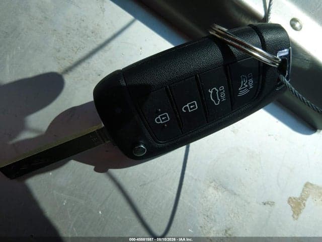 2024 HYUNDAI ELANTRA SE 11