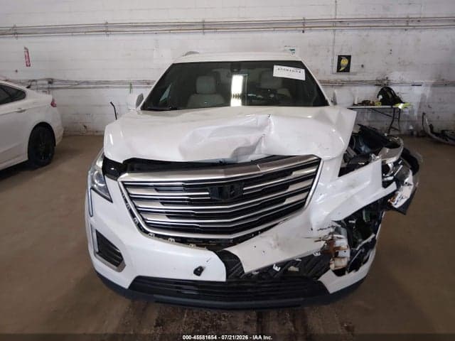2018 CADILLAC XT5 12