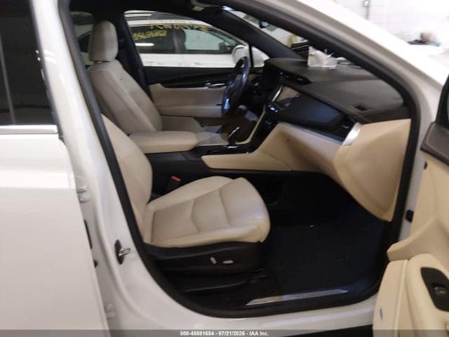 2018 CADILLAC XT5 5