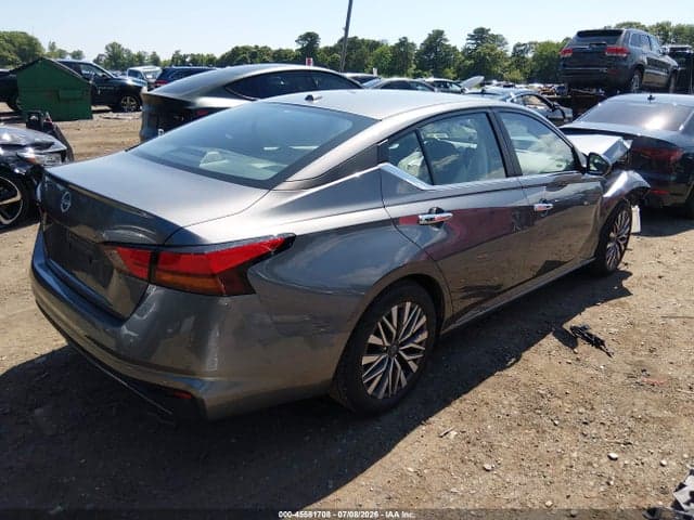 2025 NISSAN ALTIMA SV FWD 4
