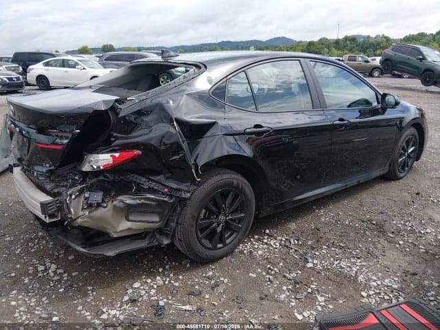 2025 TOYOTA CAMRY LE 4