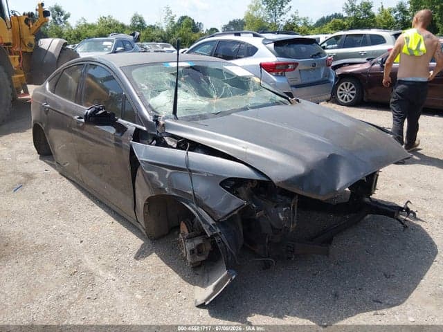 2019 FORD FUSION SE 1