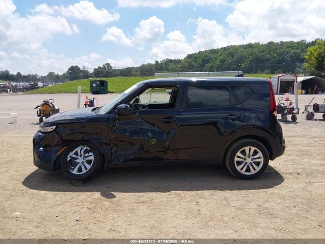 2020 KIA SOUL LX 13