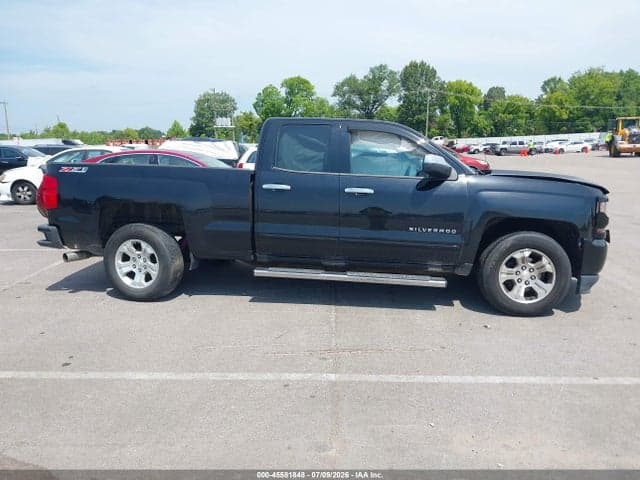 2017 CHEVROLET SILVERADO 1500 2LT 13