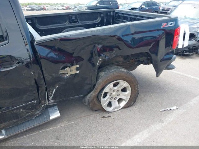 2017 CHEVROLET SILVERADO 1500 2LT 19