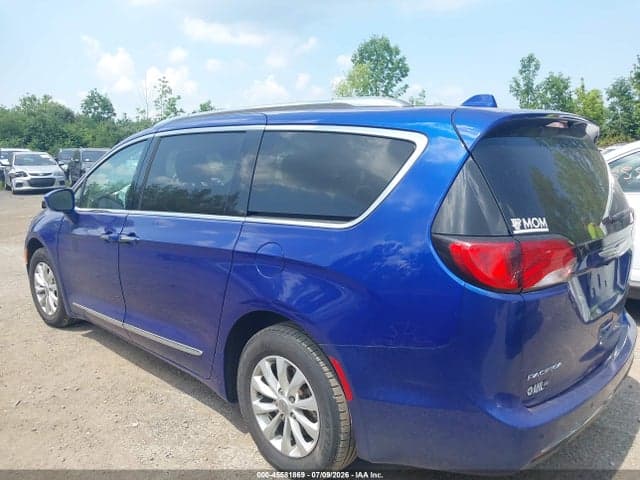 2019 CHRYSLER PACIFICA TOURING L 14