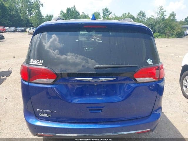 2019 CHRYSLER PACIFICA TOURING L 16