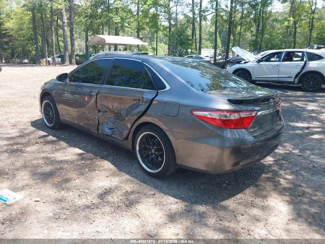 2017 TOYOTA CAMRY LE 3