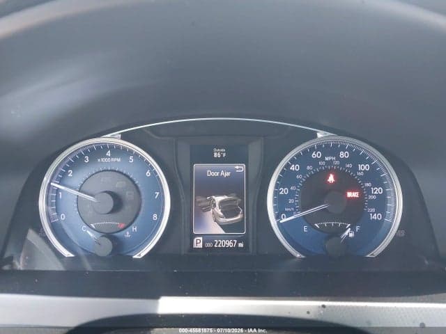 2017 TOYOTA CAMRY LE 7