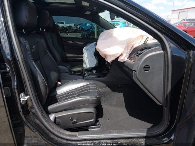 2023 CHRYSLER 300 300S 5