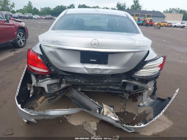 2017 MERCEDES-BENZ E 300 4MATIC 17