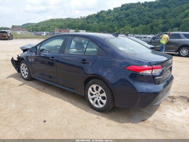 2026 TOYOTA COROLLA LE 3