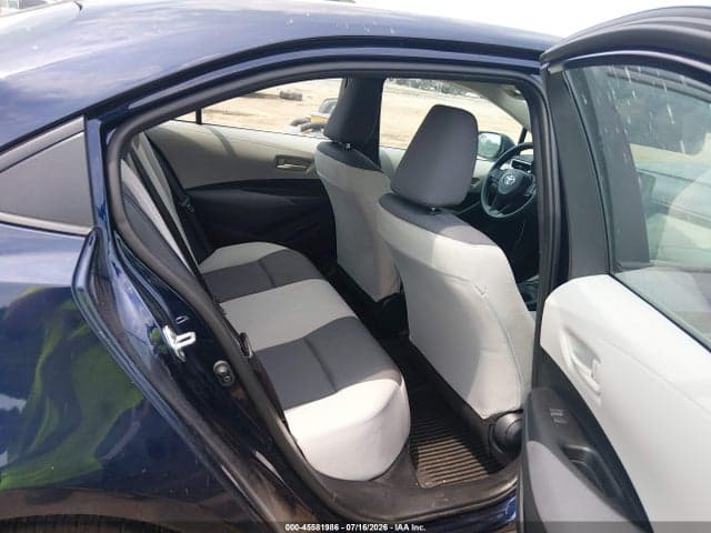 2026 TOYOTA COROLLA LE 8