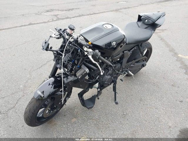 2025 YAMAHA YZFR7 2