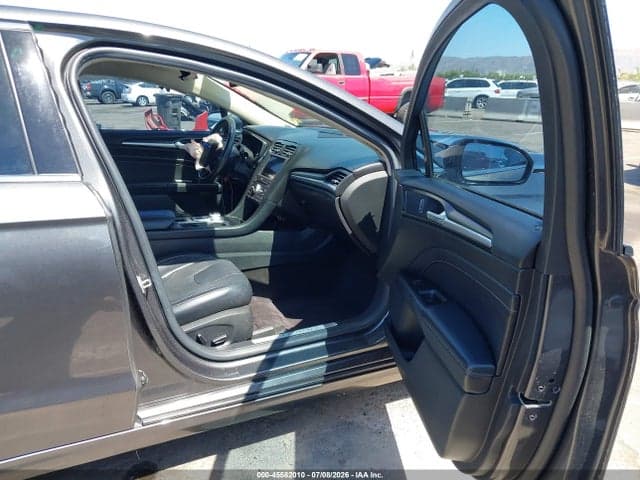 2017 FORD FUSION TITANIUM 5
