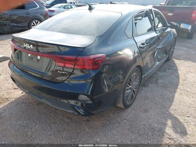 2023 KIA FORTE GT-LINE 4