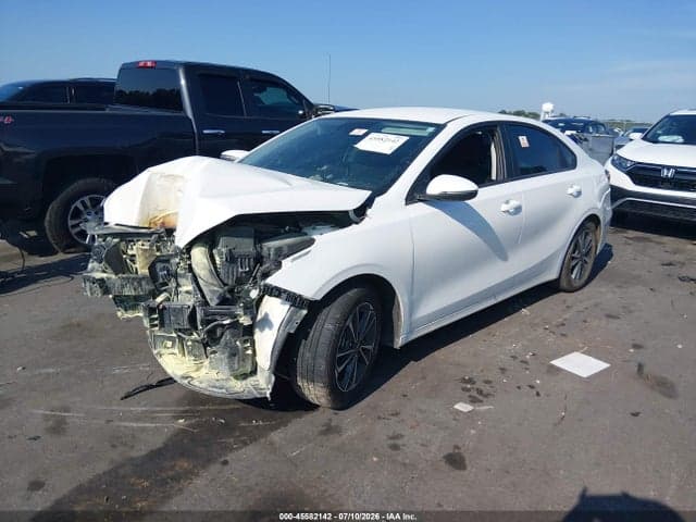 2024 KIA FORTE LXS 2