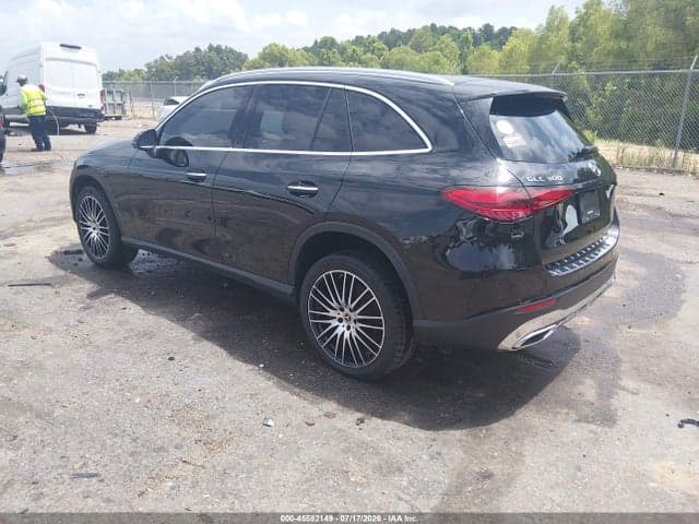 2024 MERCEDES-BENZ GLC 300 4MATIC SUV 3