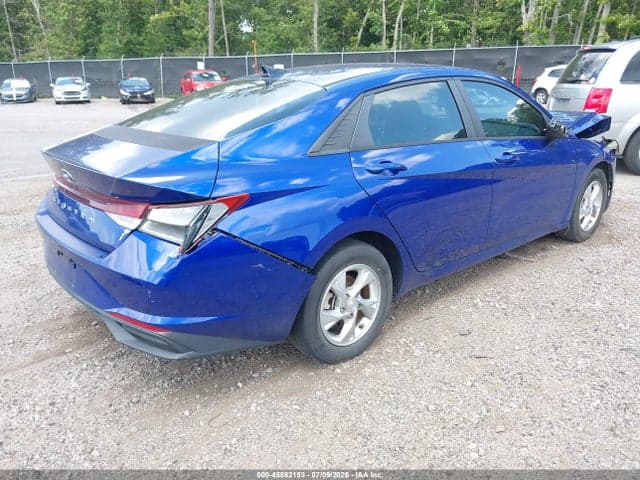 2021 HYUNDAI ELANTRA SE 4