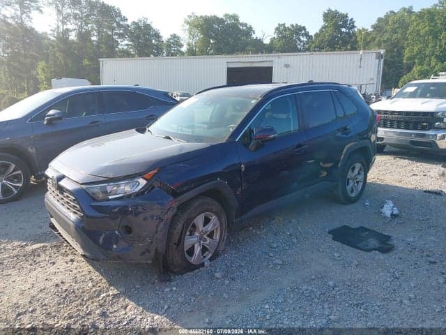 2021 TOYOTA RAV4 XLE 2