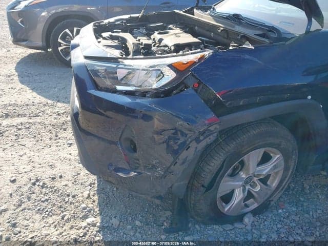 2021 TOYOTA RAV4 XLE 6