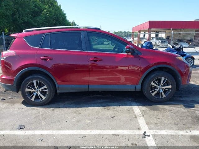 2018 TOYOTA RAV4 XLE 13