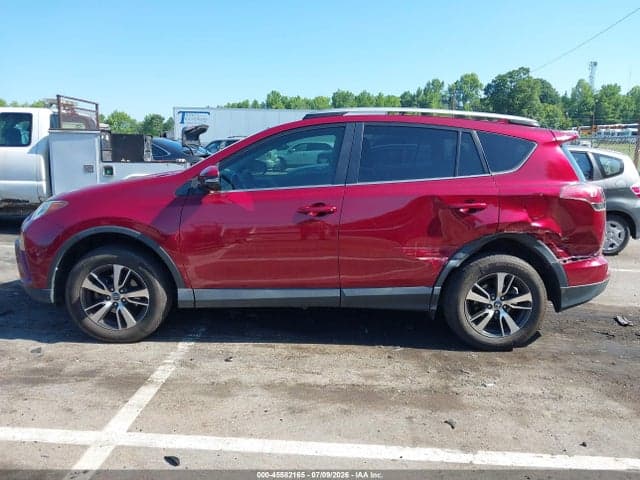 2018 TOYOTA RAV4 XLE 14