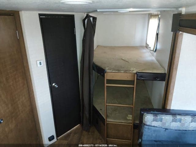 2017 FOREST RIVER WILDWOOD X 263BHXL 13
