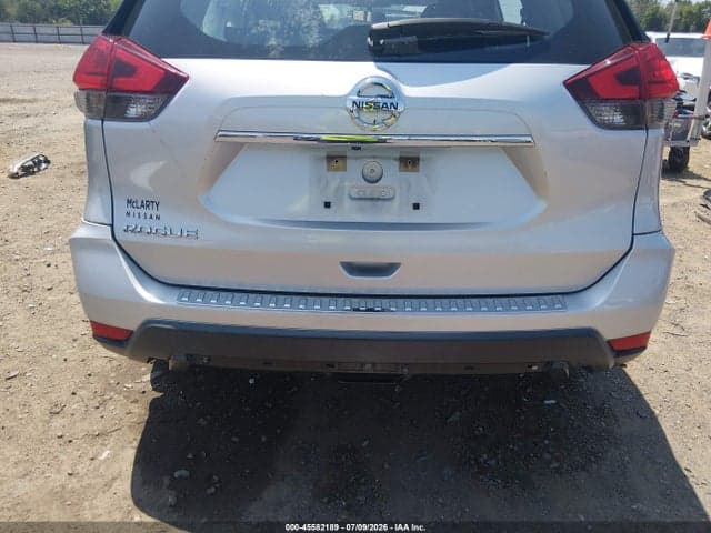 2017 NISSAN ROGUE S 21