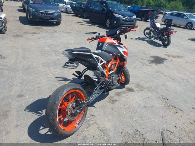 2017 KTM 390 DUKE 4