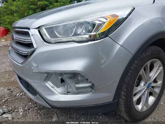 2017 FORD ESCAPE SE 6