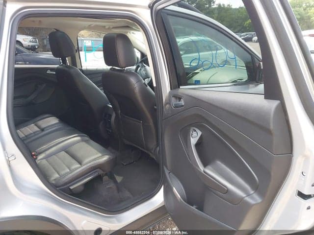 2017 FORD ESCAPE SE 8