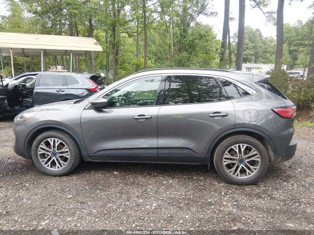 2021 FORD ESCAPE SEL 14