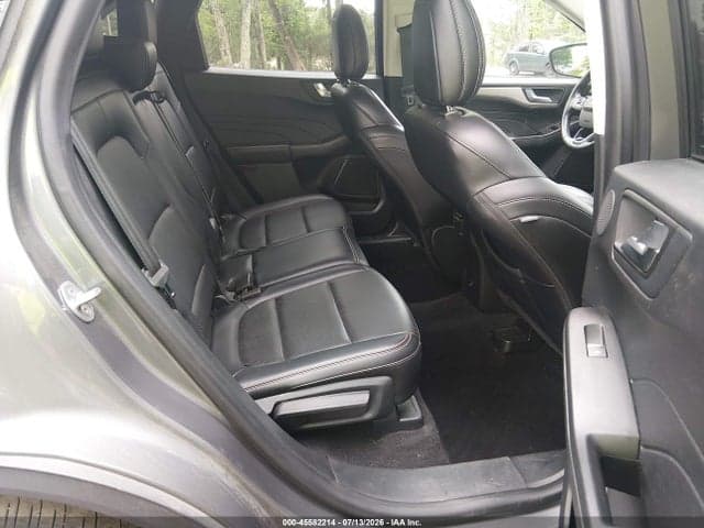 2021 FORD ESCAPE SEL 8
