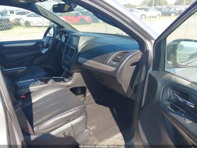 2019 DODGE GRAND CARAVAN GT 5