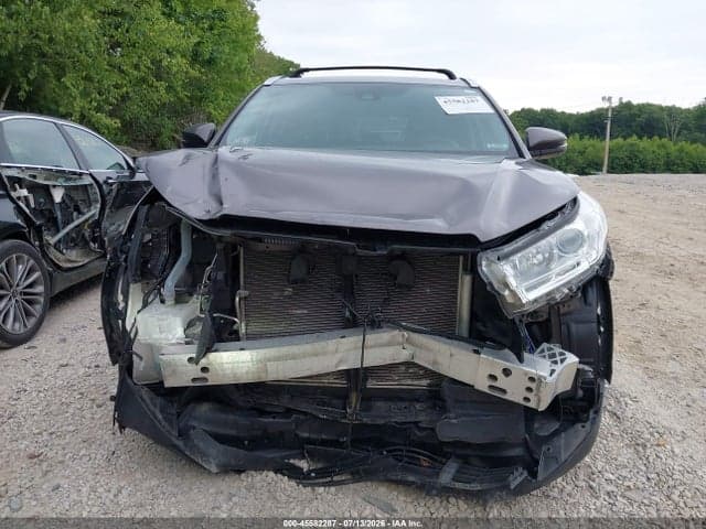 2019 TOYOTA HIGHLANDER XLE 13