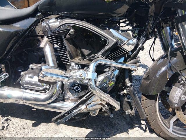 2024 HARLEY-DAVIDSON FLTRX 8